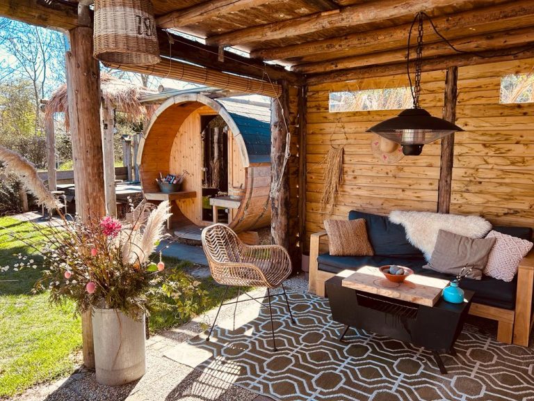 cb288b10-627a-463f-adac-d95f2f528d59